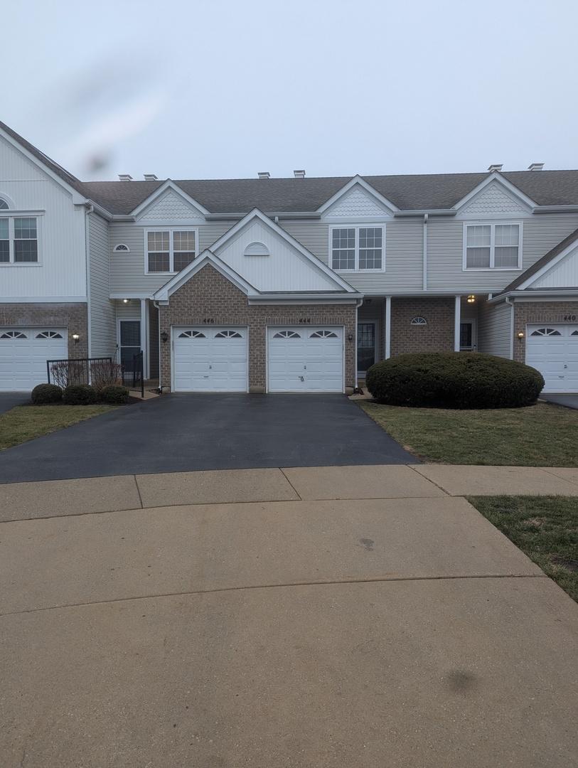 444 Arboretum Dr., Lombard, IL 60148