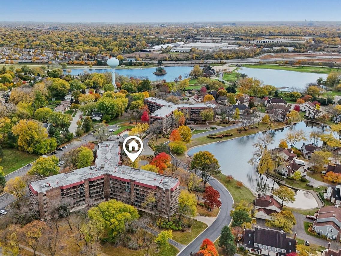 35 S Baybrook Dr. #114, Palatine, IL 60074