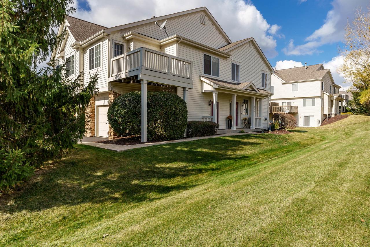 6538 Commonwealth Dr., Loves Park, IL 61111