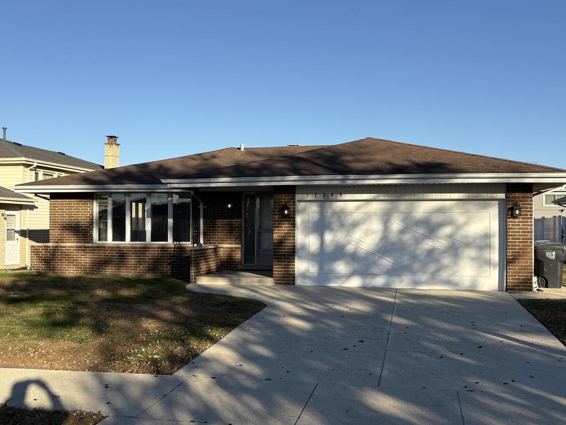 17249 School St., South Holland, IL 60473