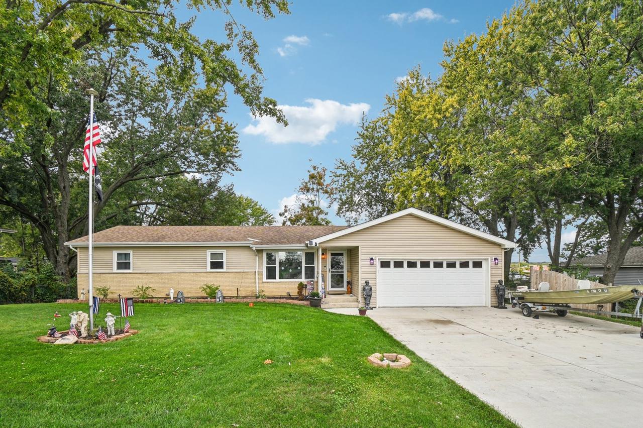 117 Walona Ave., New Lenox, IL 60451