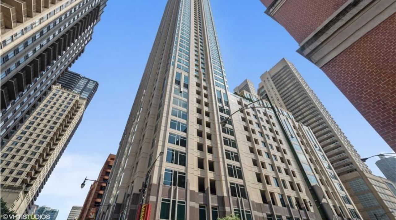 33 W Ontario St. #34EN, Chicago, IL 60654