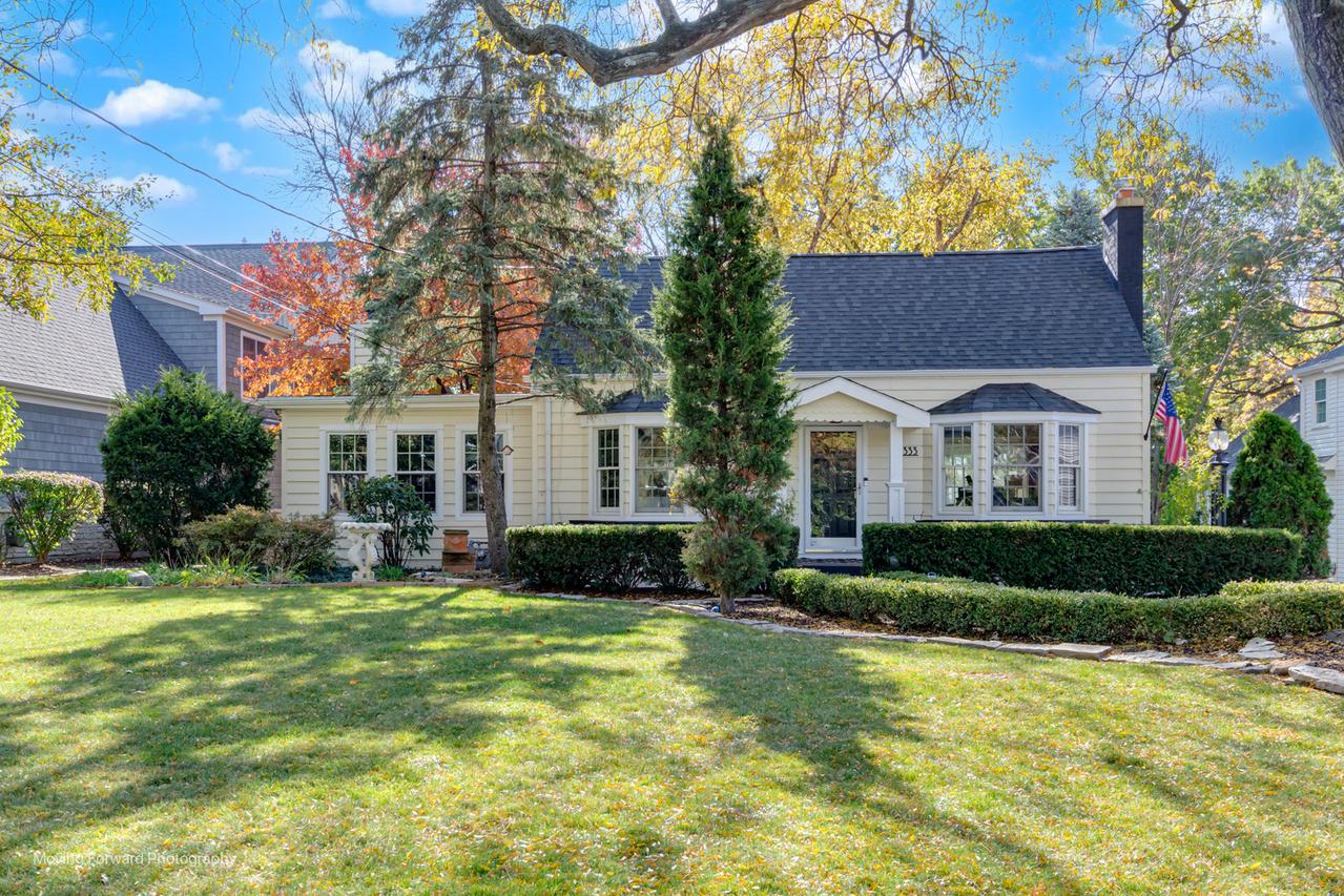 11333 Hiawatha Ln., Indian Head Park, IL 60525