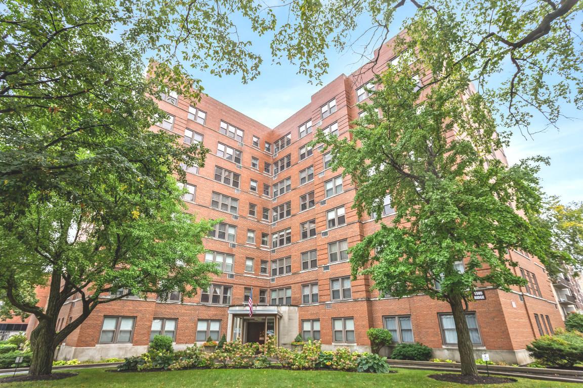 1585 Ridge Ave. #608, Evanston, IL 60201