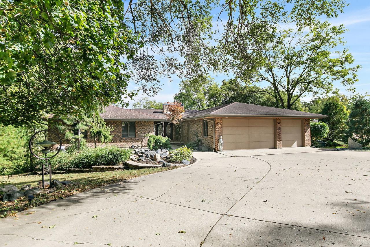 6N779 Il Route 31, St. Charles, IL 60174