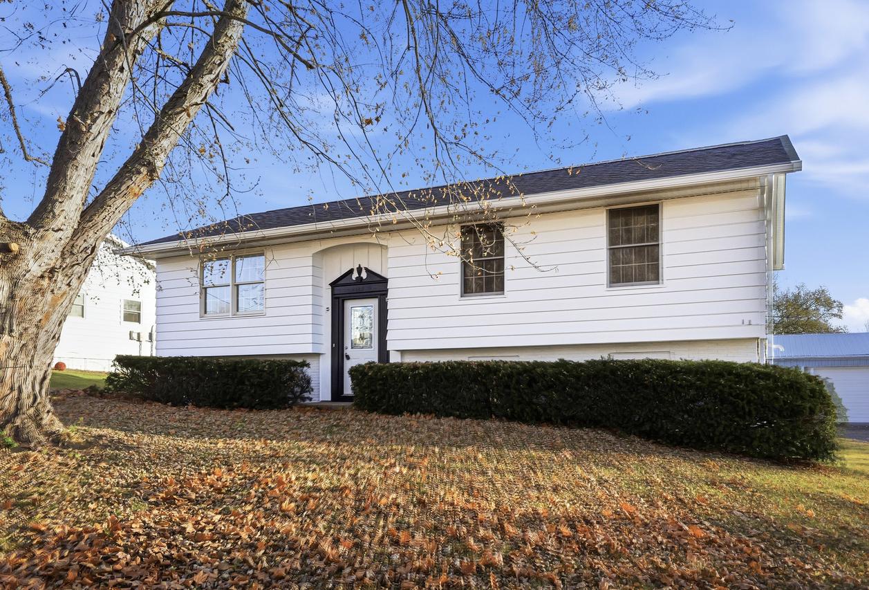 [Address Hidden by Seller], Freeport, IL 61032