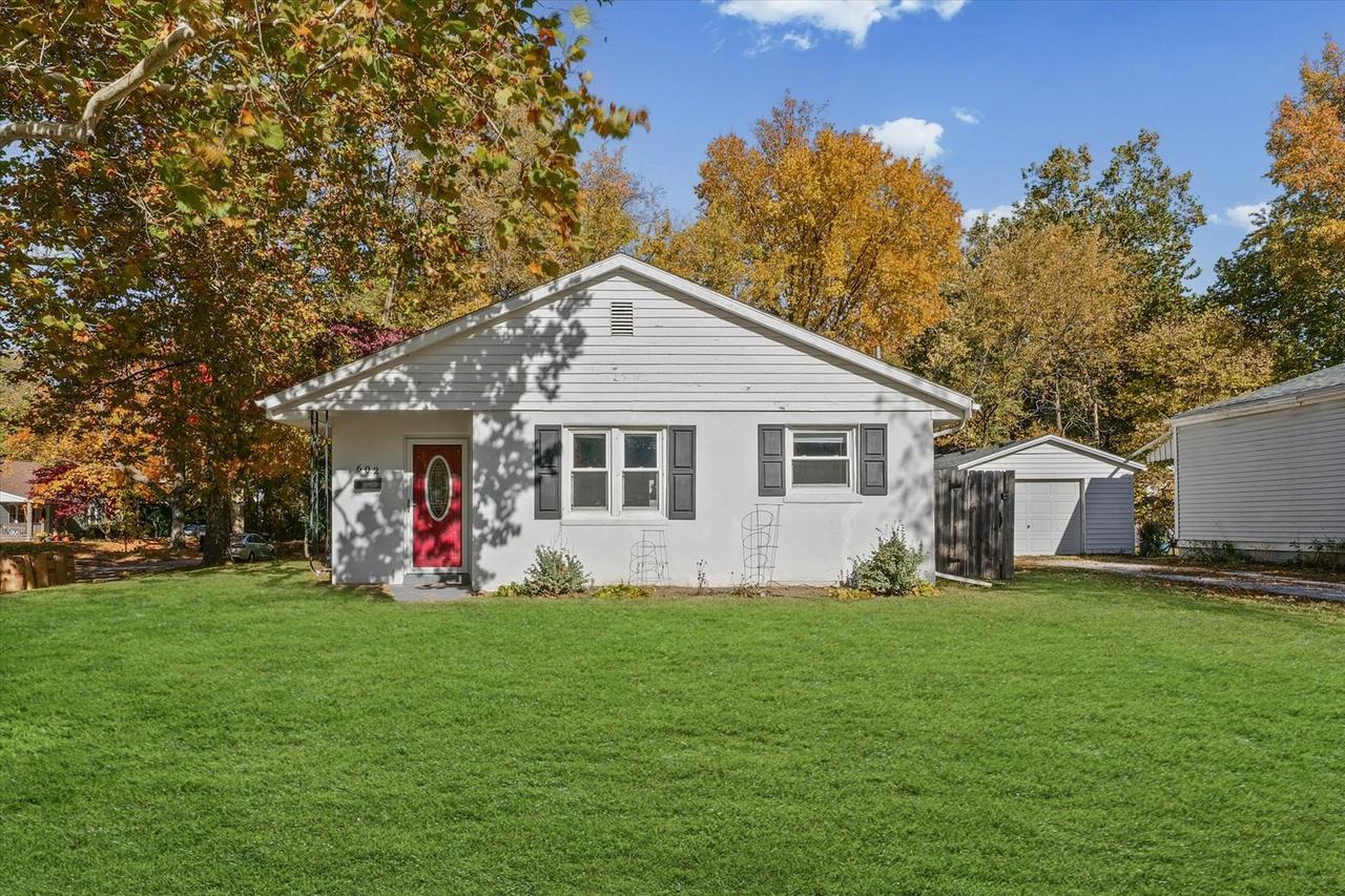 602 E Washington St., Urbana, IL 61801