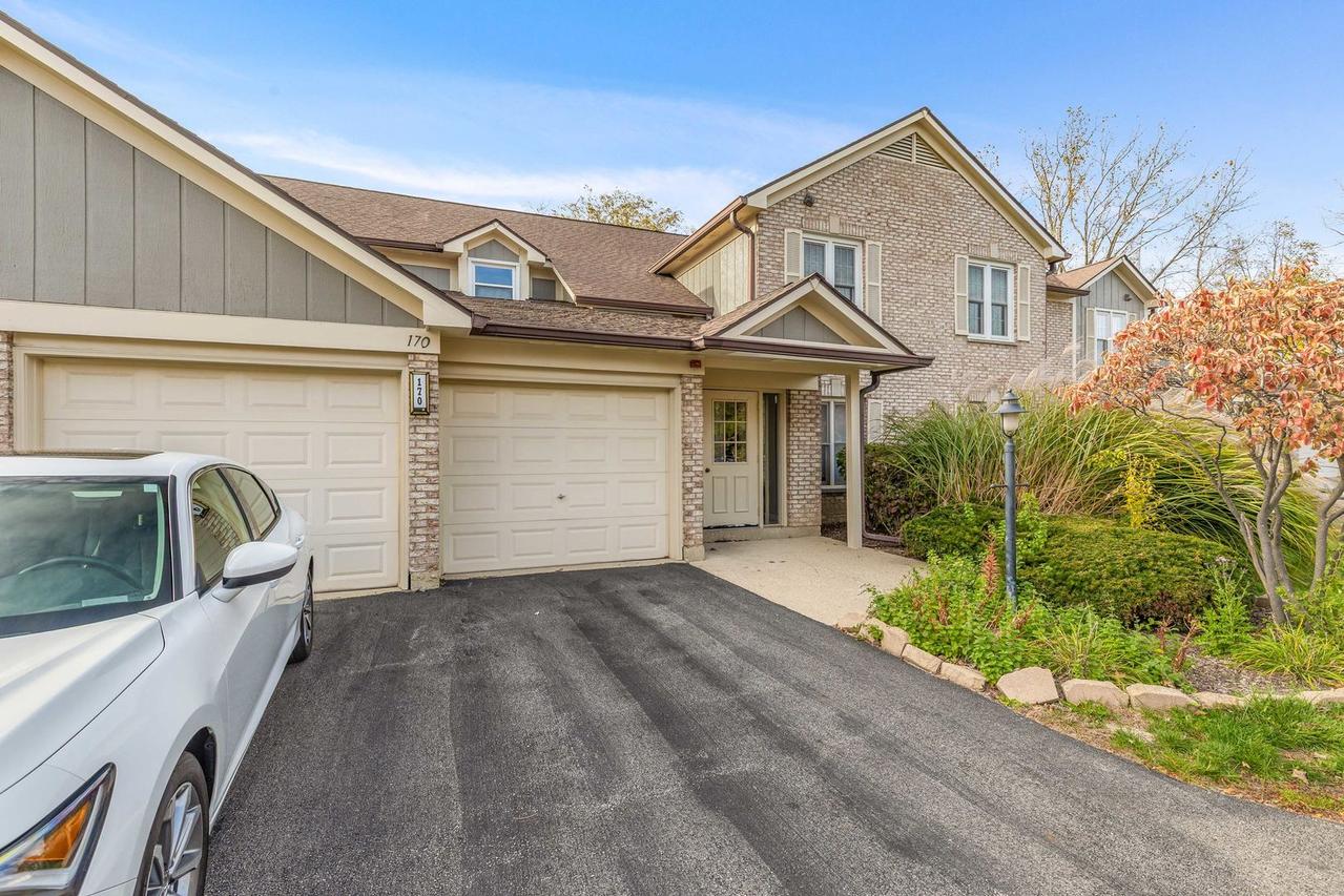 170 Grove Ave. #A, Des Plaines, IL 60016