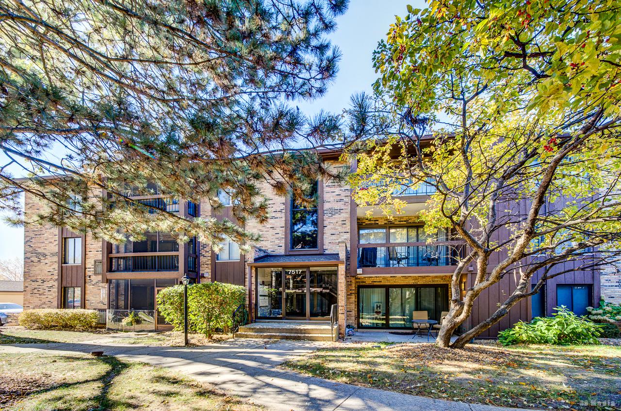 7517 175th St. #331, Tinley Park, IL 60477