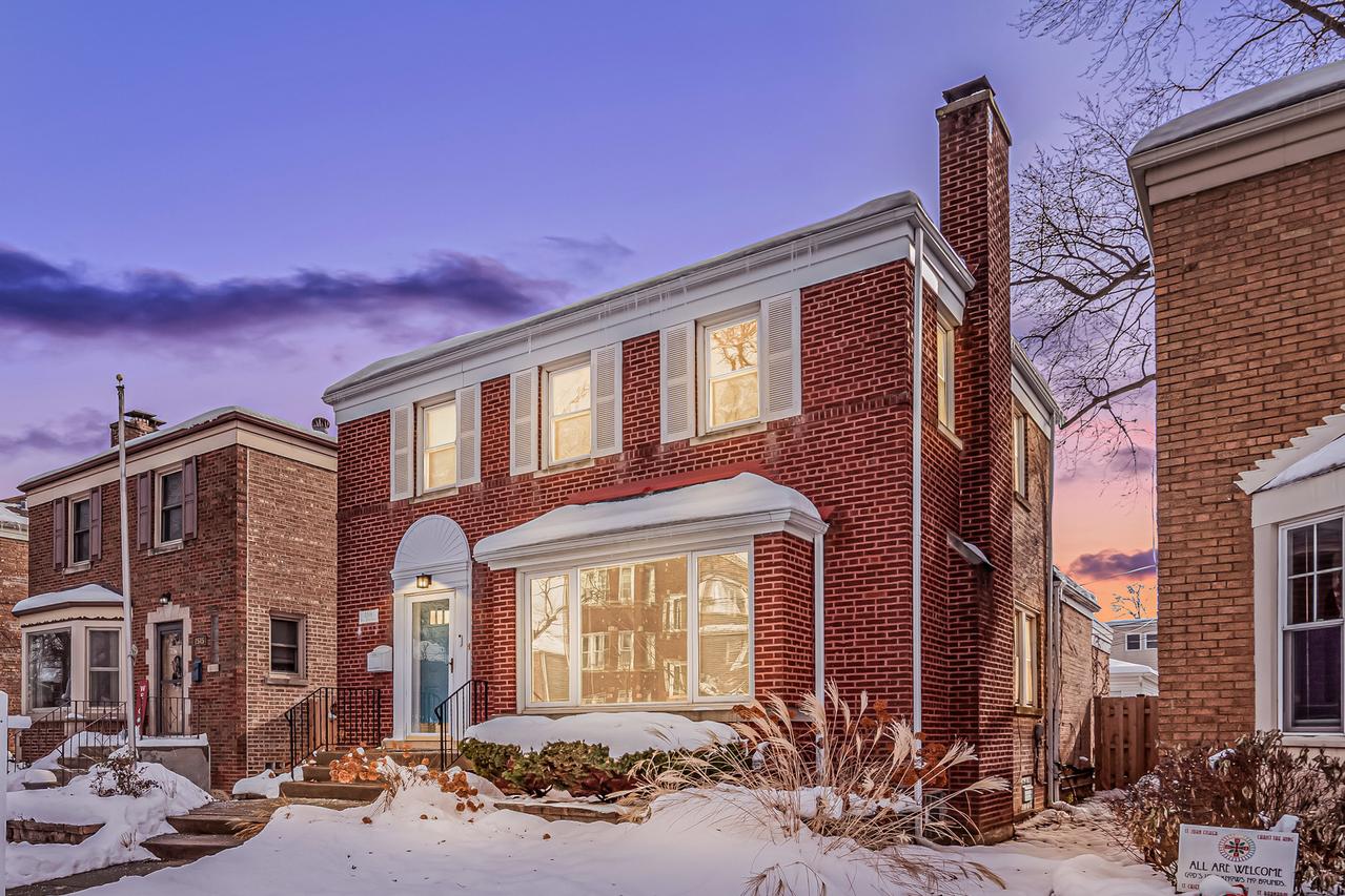 2519 W 110th St., Chicago, IL 60655