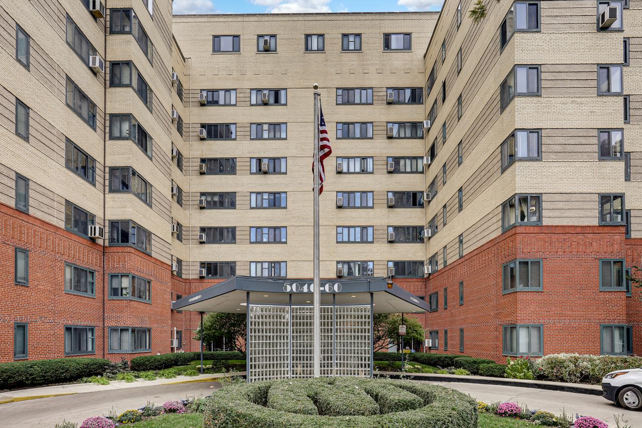 5052 N Marine Dr. #C6, Chicago, IL 60640