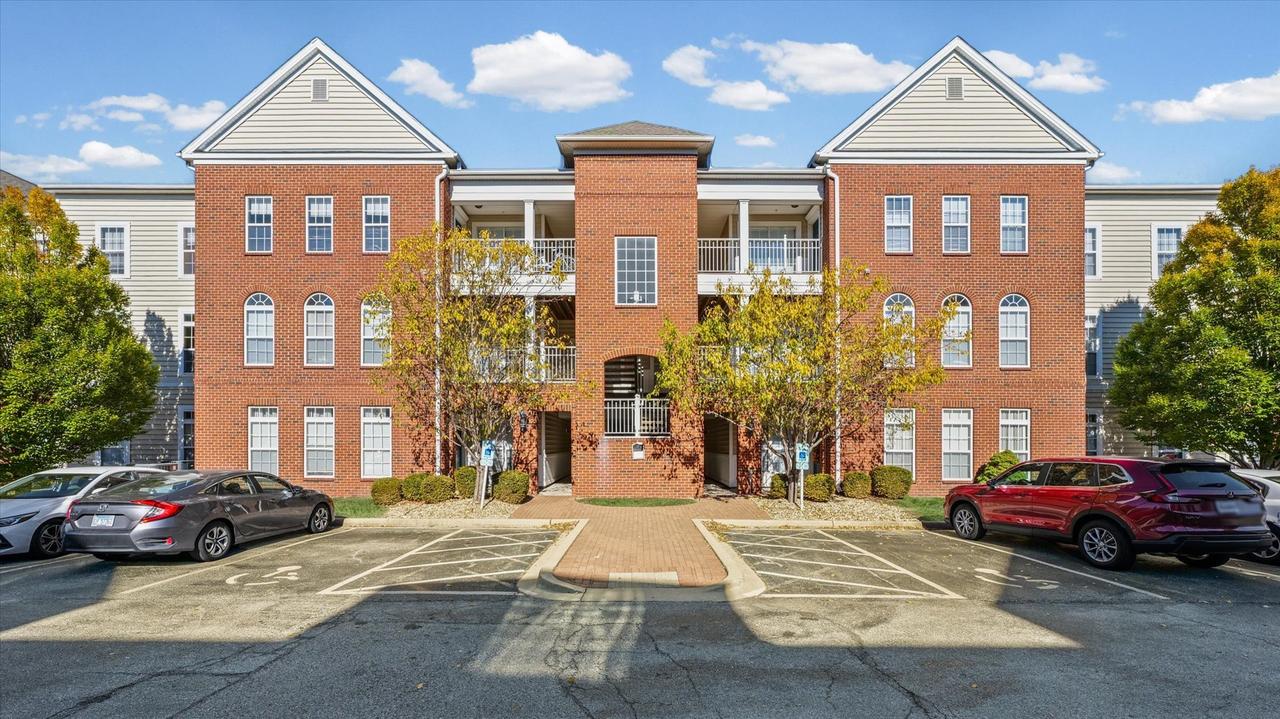 1905 N Lincoln Ave. #219, Urbana, IL 61801