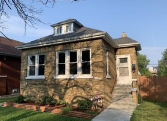 11815 S Hale Ave., Chicago, IL 60643