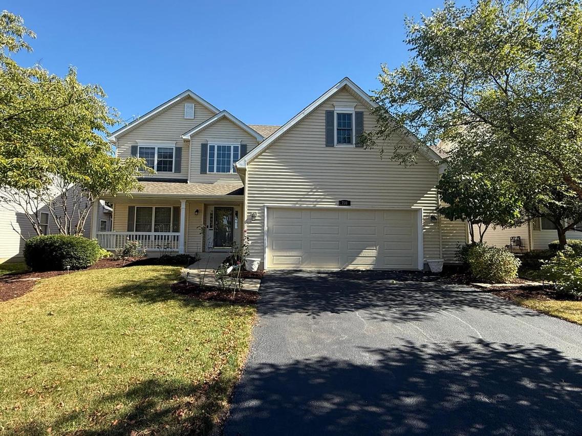 731 Lake Ridge Dr., South Elgin, IL 60177