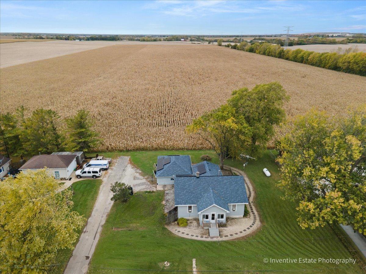 30736 S Symerton Rd., Wilmington, IL 60481