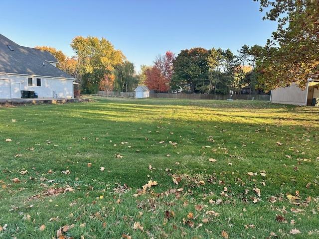 876 Holiday Dr., Lake Holiday, IL 60548