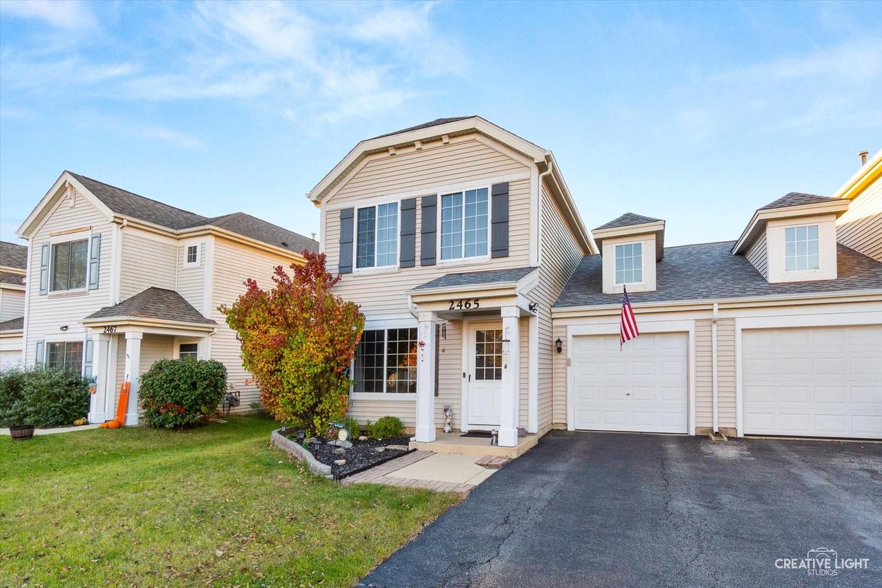 2465 Hillsboro Ln., Montgomery, IL 60538