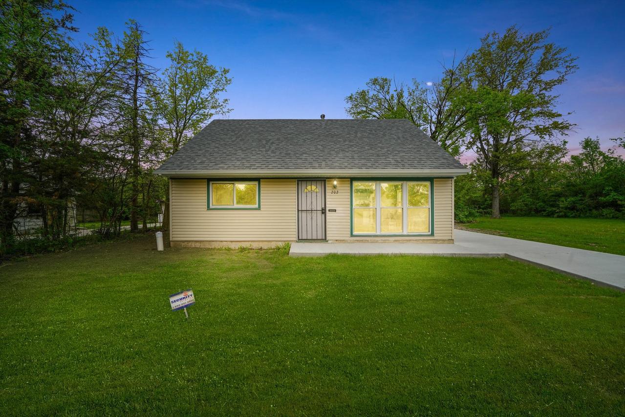 202 Allegheny St., Park Forest, IL 60466