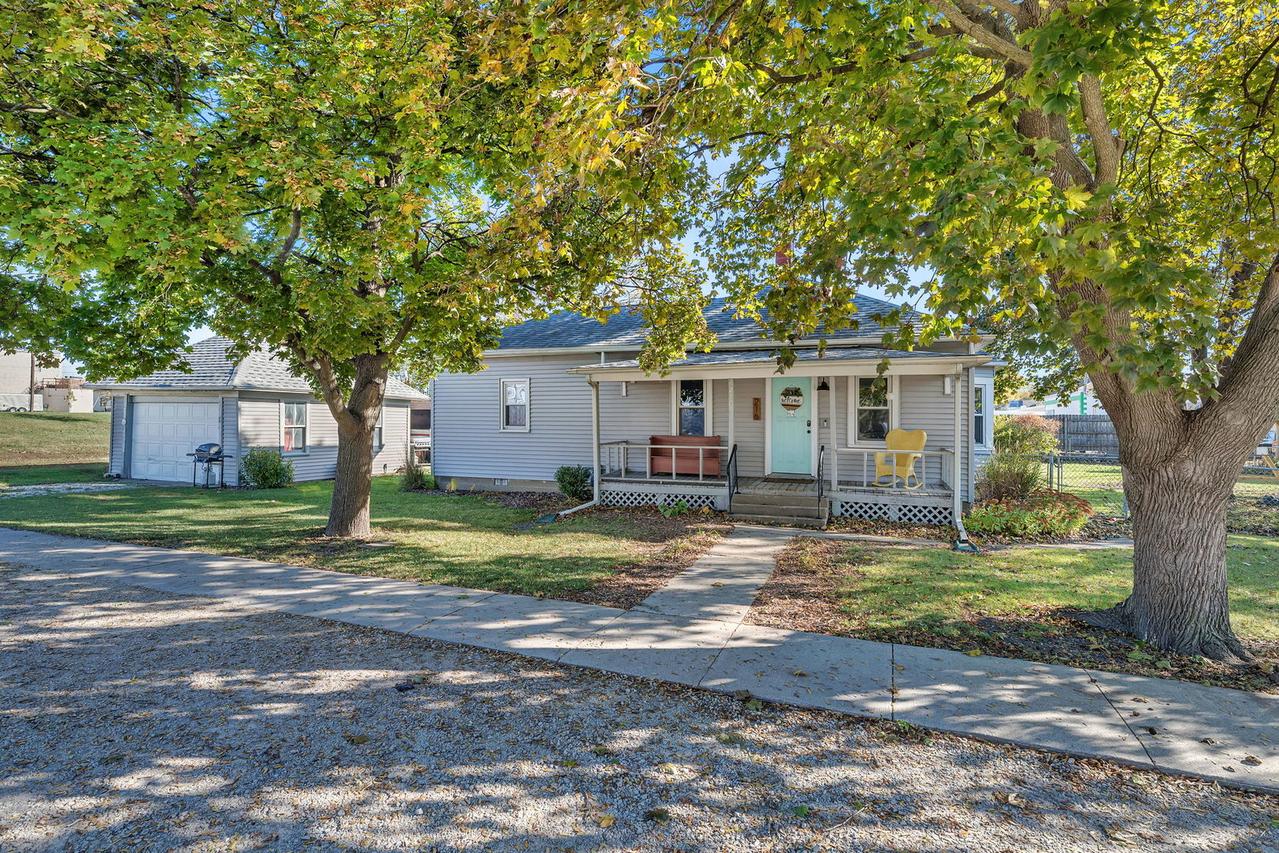 216 N Cash St., Seneca, IL 61360