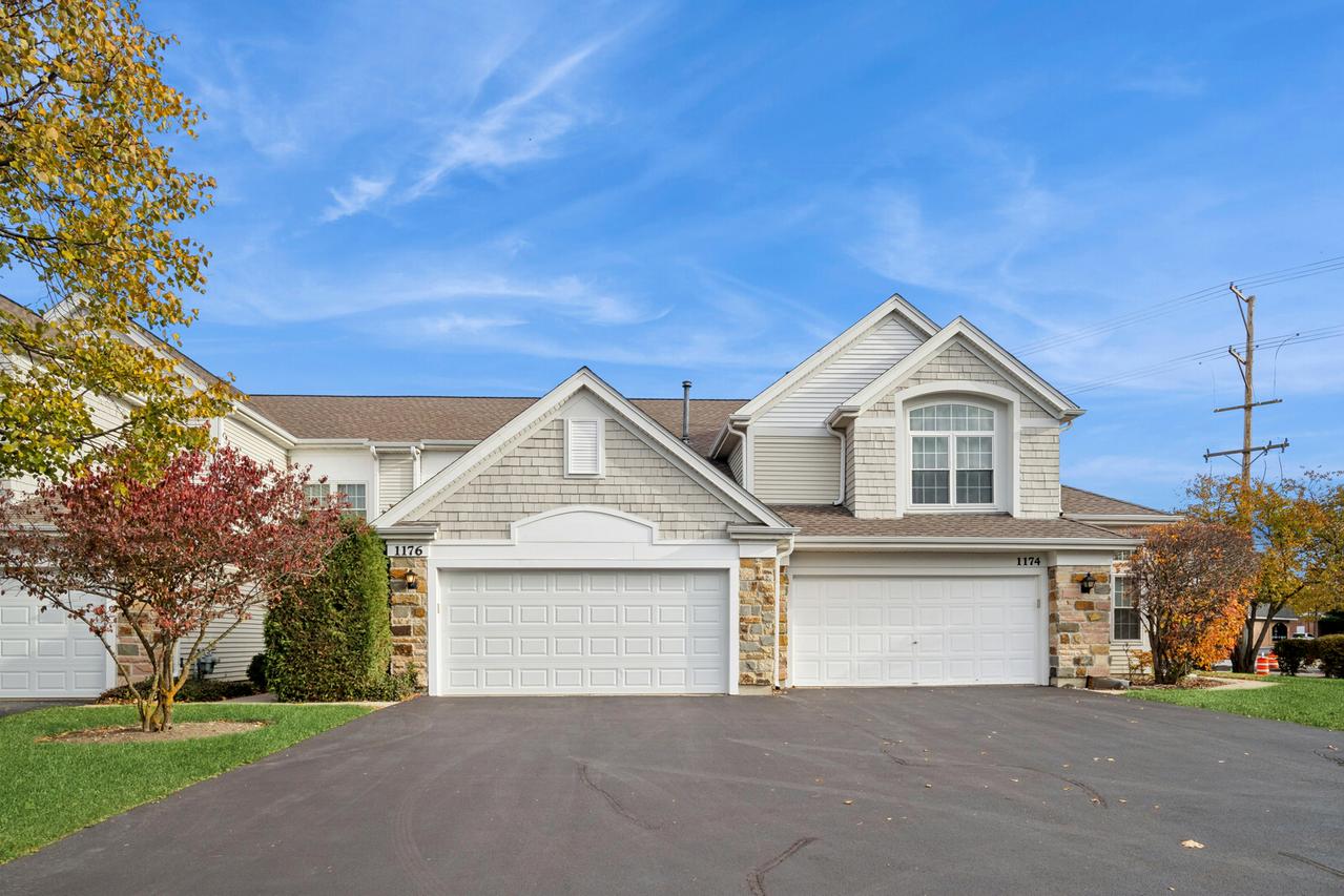 1176 Bristol Ln., Buffalo Grove, IL 60089