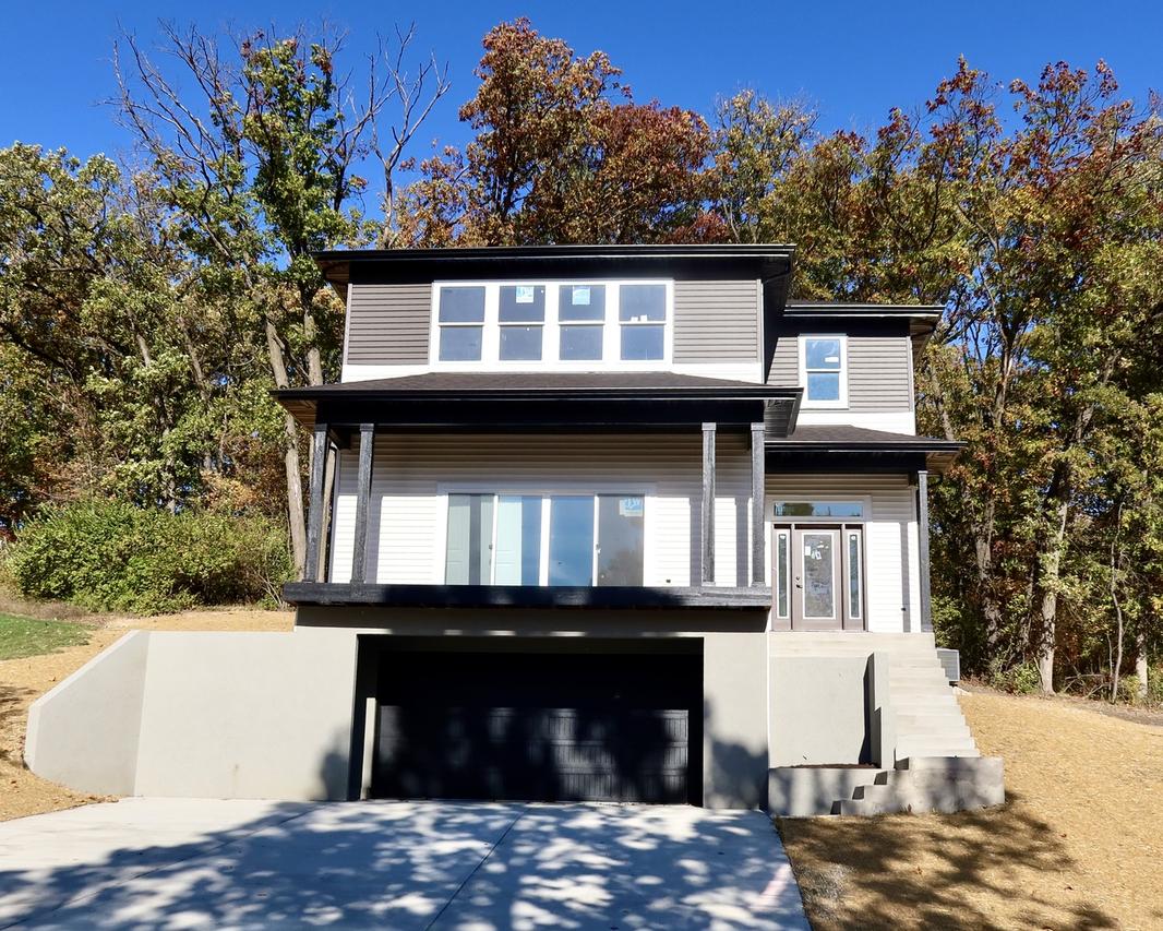 103 Northfield Dr., Minooka, IL 60447