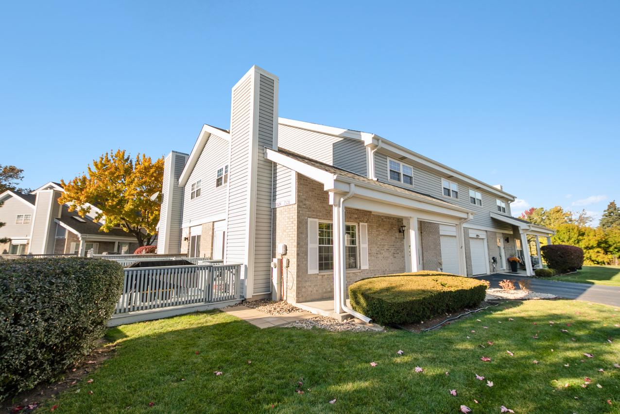 7024 Olde Gatehouse Rd., Tinley Park, IL 60477