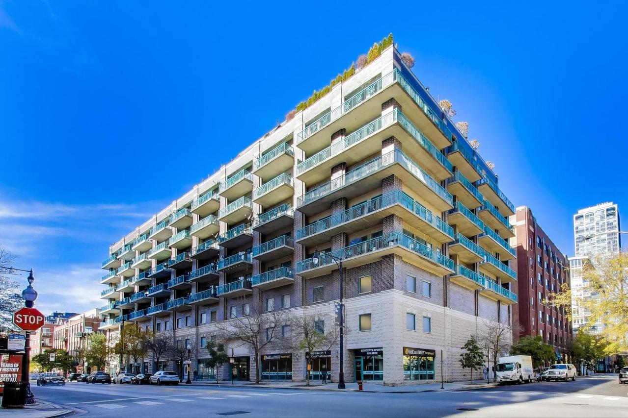 910 W Madison St. #409, Chicago, IL 60607