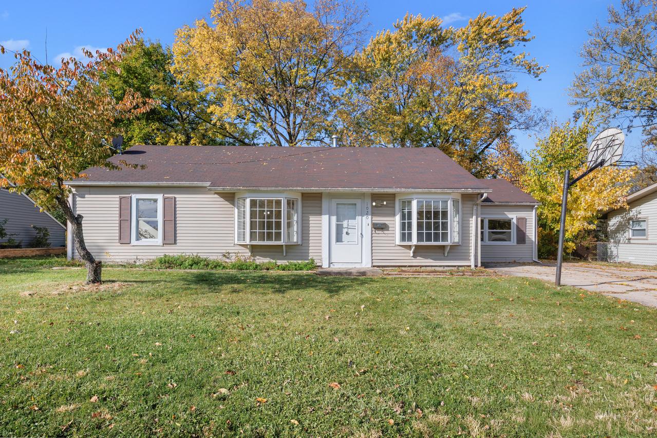 1020 S Park Blvd., Streamwood, IL 60107