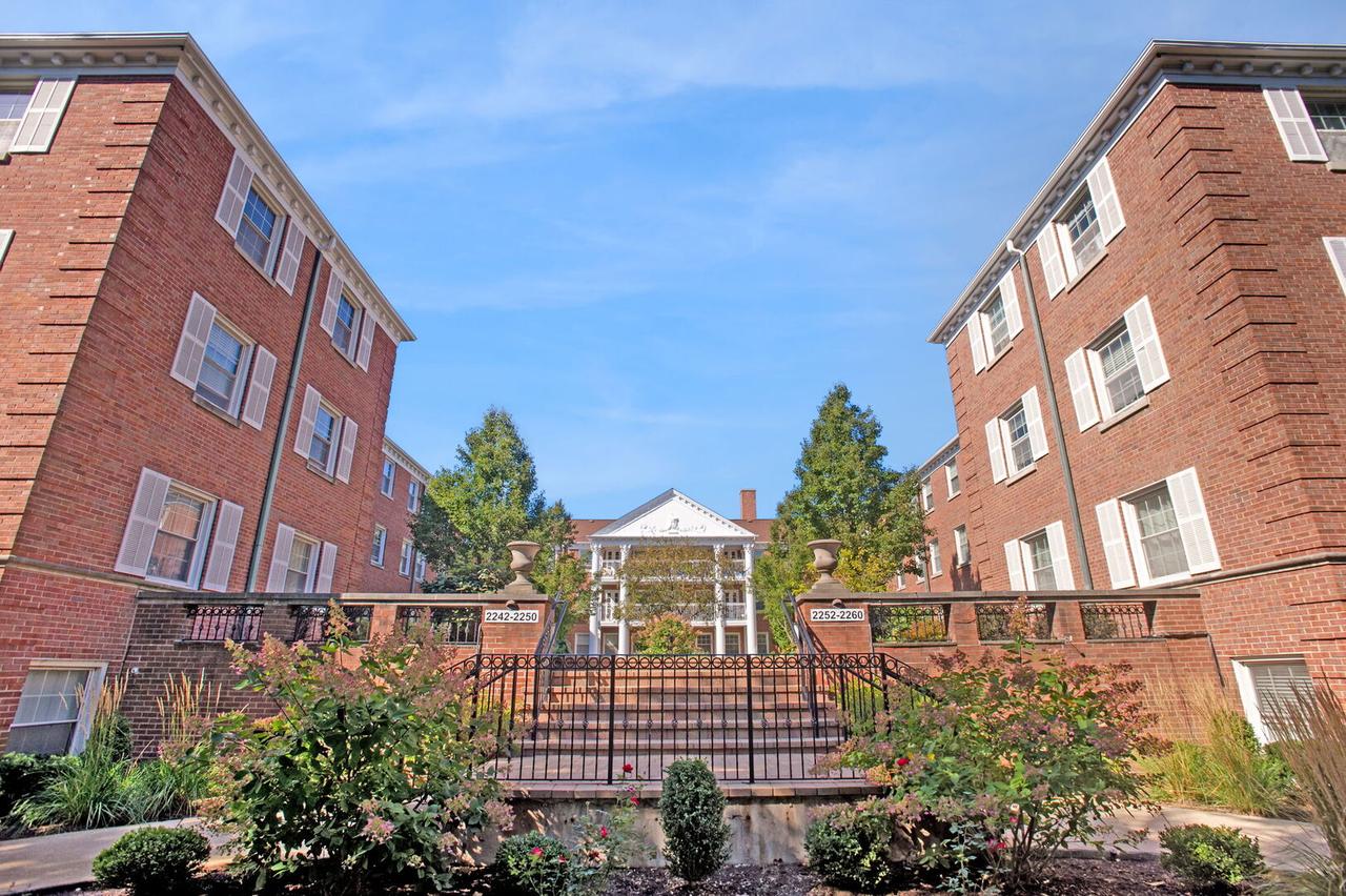 2252 Sherman Ave. #2, Evanston, IL 60201