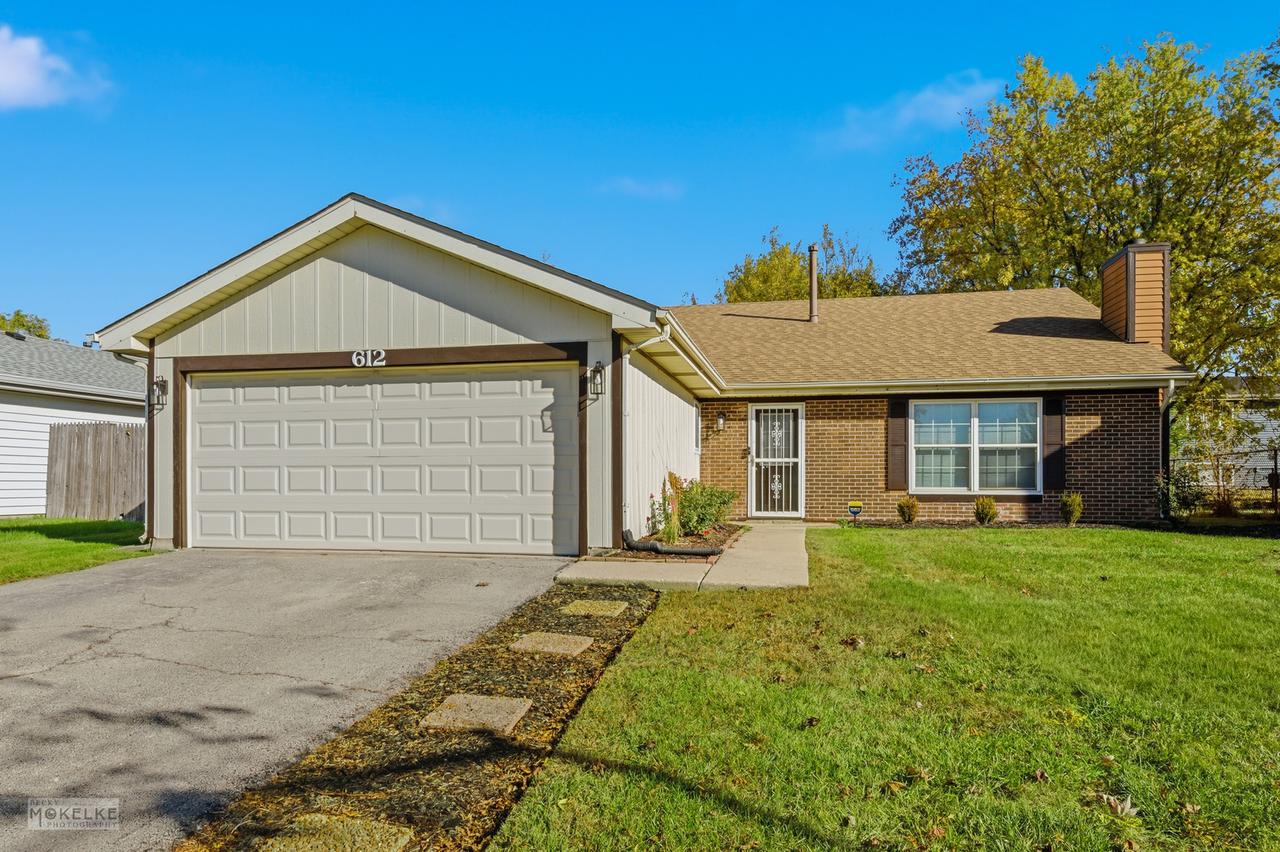612 Melissa Dr., Bolingbrook, IL 60440