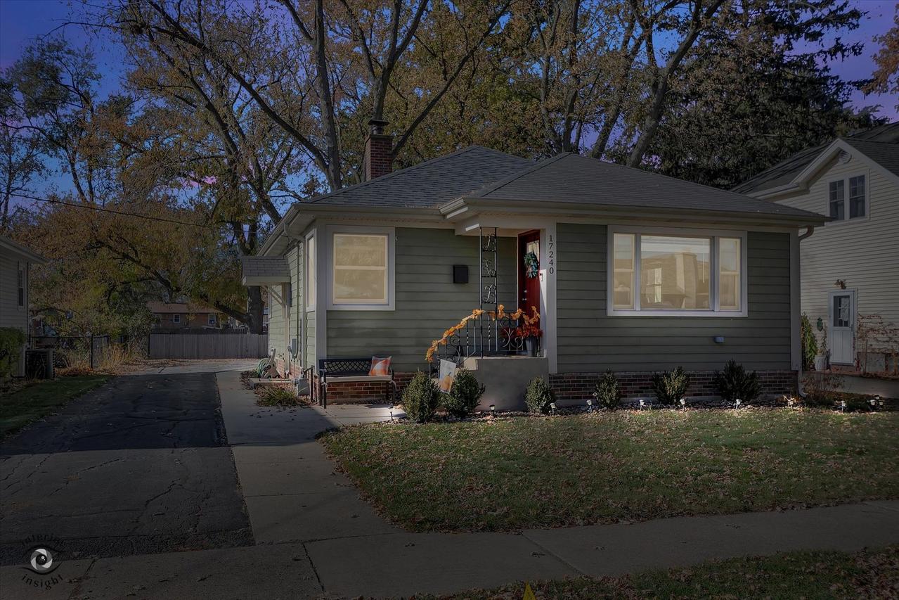 17240 68th Ct., Tinley Park, IL 60477