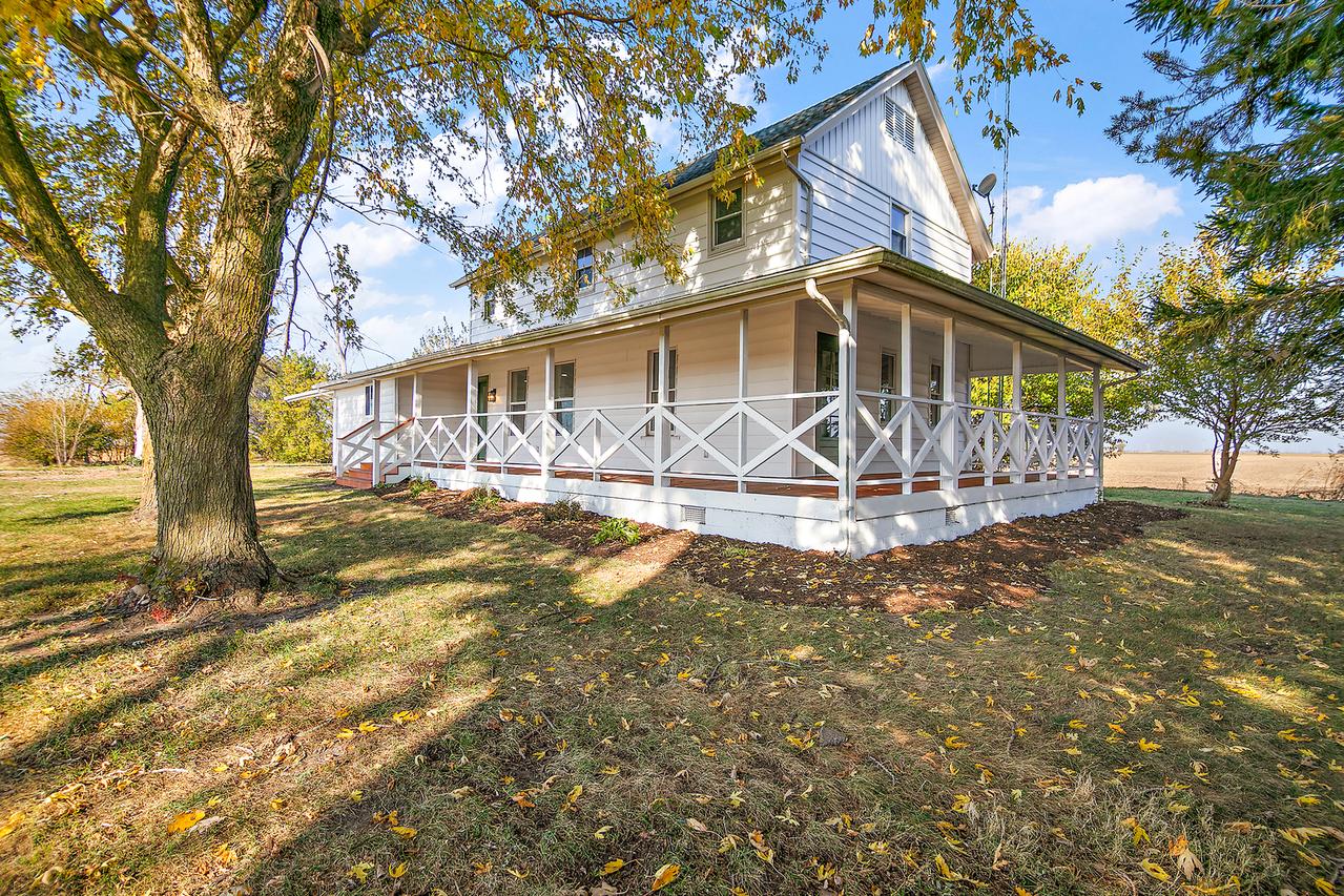 2773 N 900 East Rd., Ashkum, IL 60911