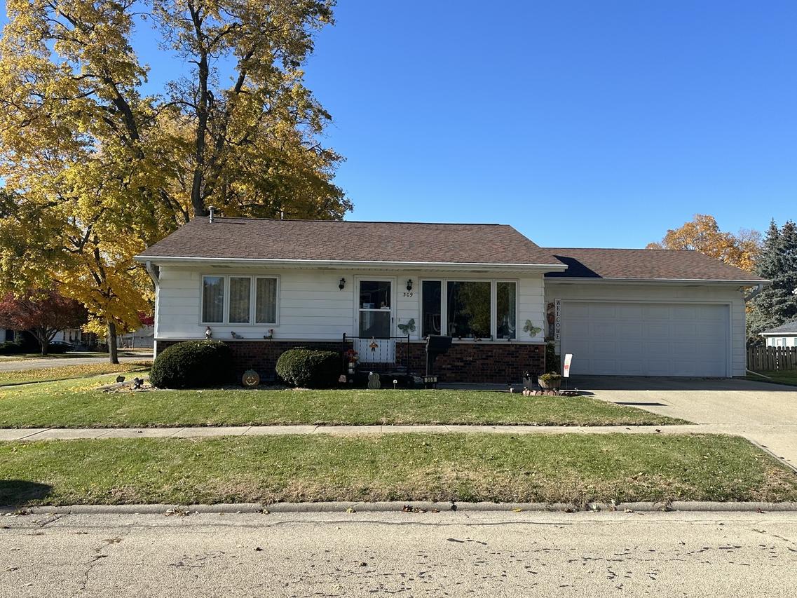 309 S Grape St., Morrison, IL 61270