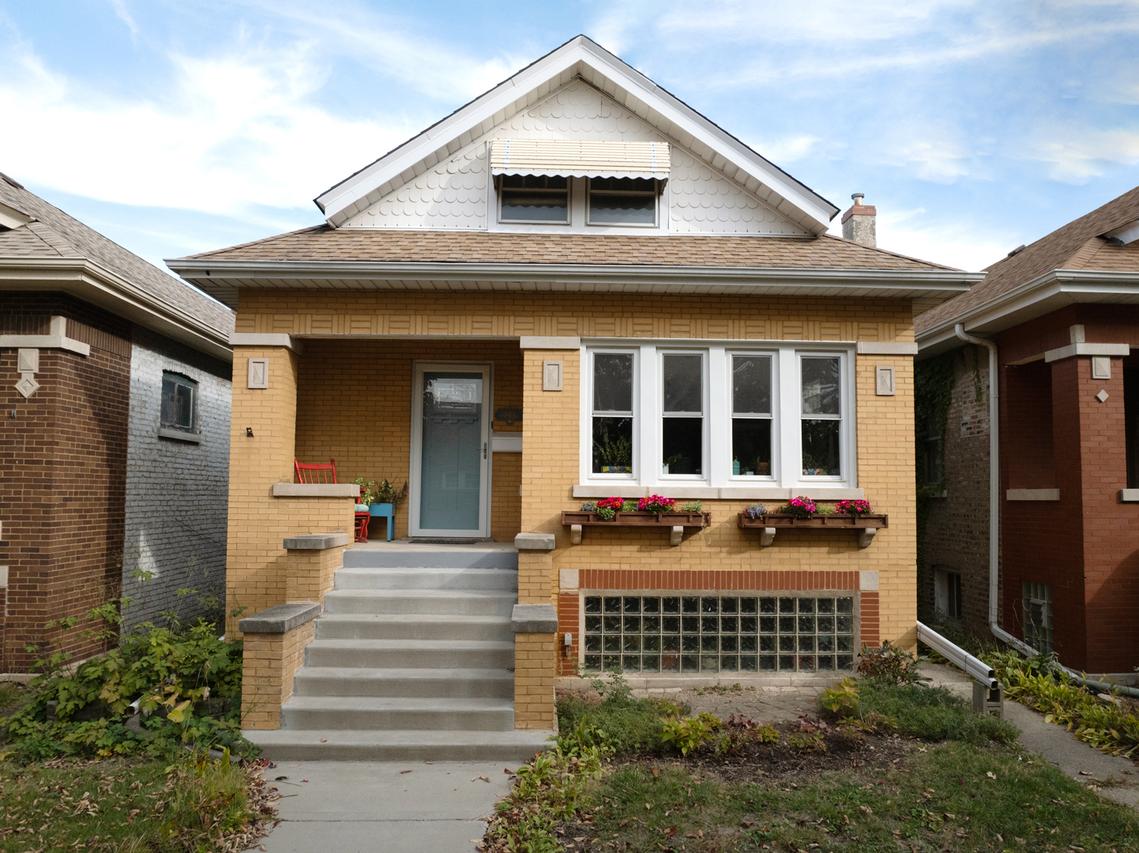 1833 Wenonah Ave., Berwyn, IL 60402