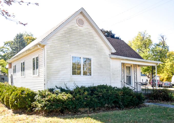 600 E Washington St., Ashland, IL 62612