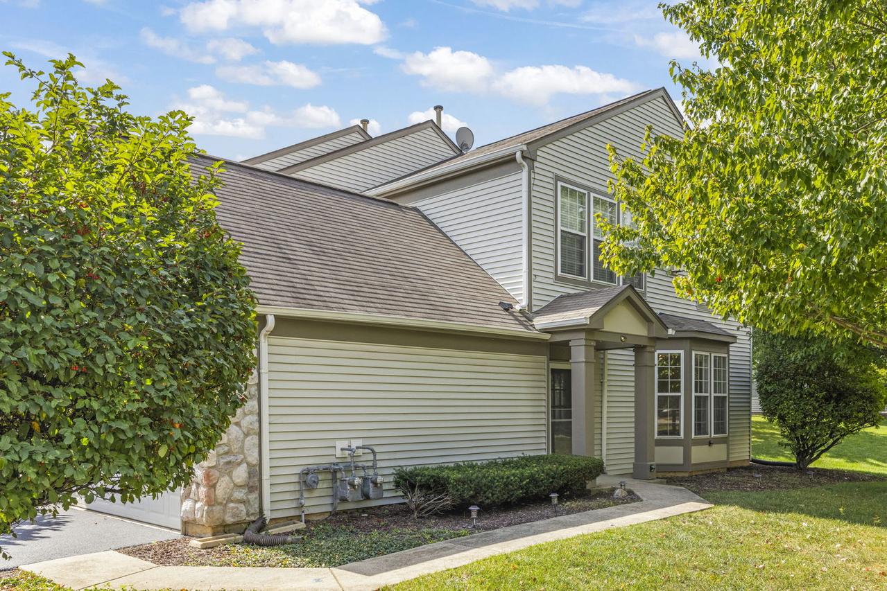 3220 Bromley Ln., Aurora, IL 60502