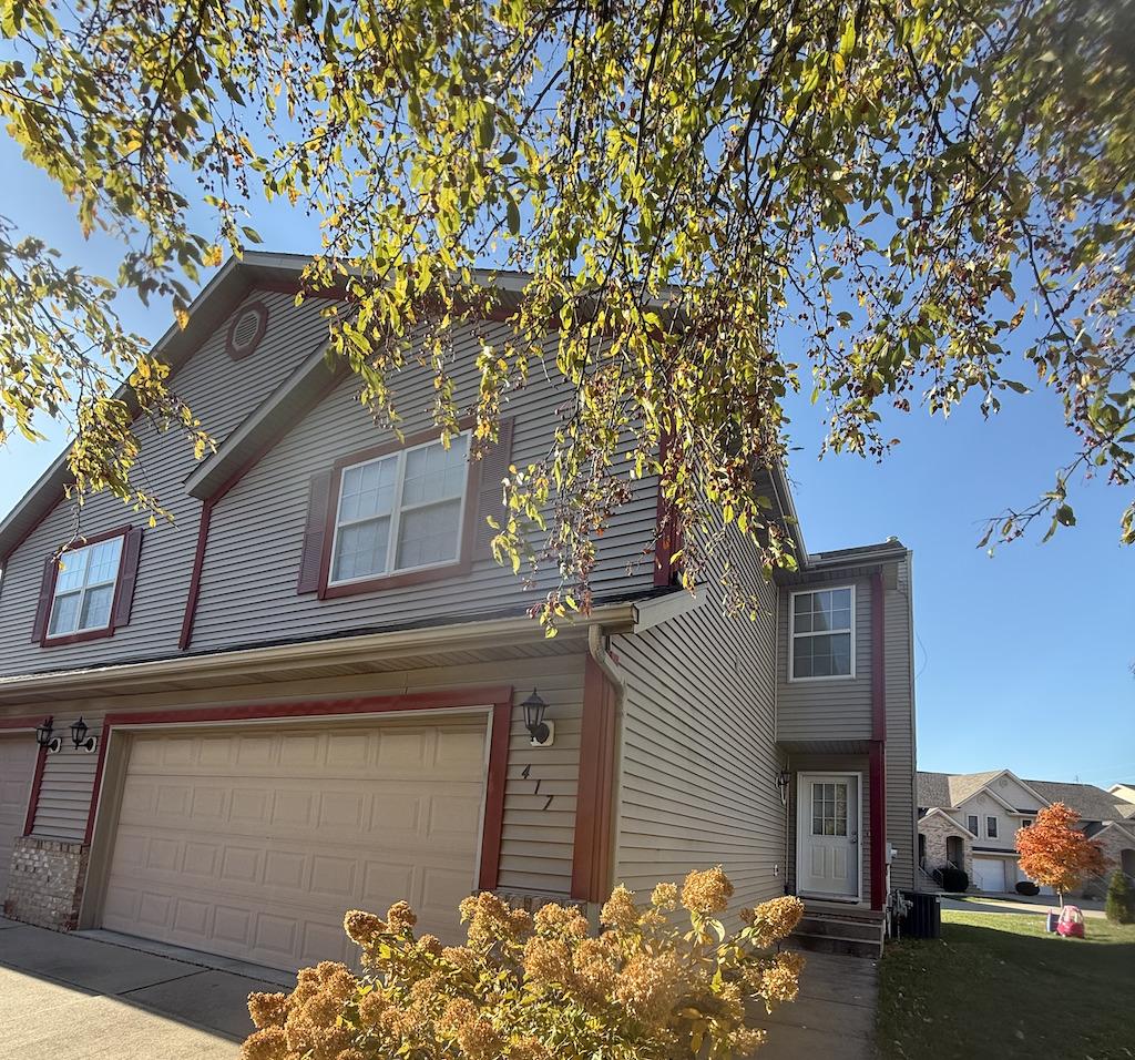 417 Robert Dr., Normal, IL 61761