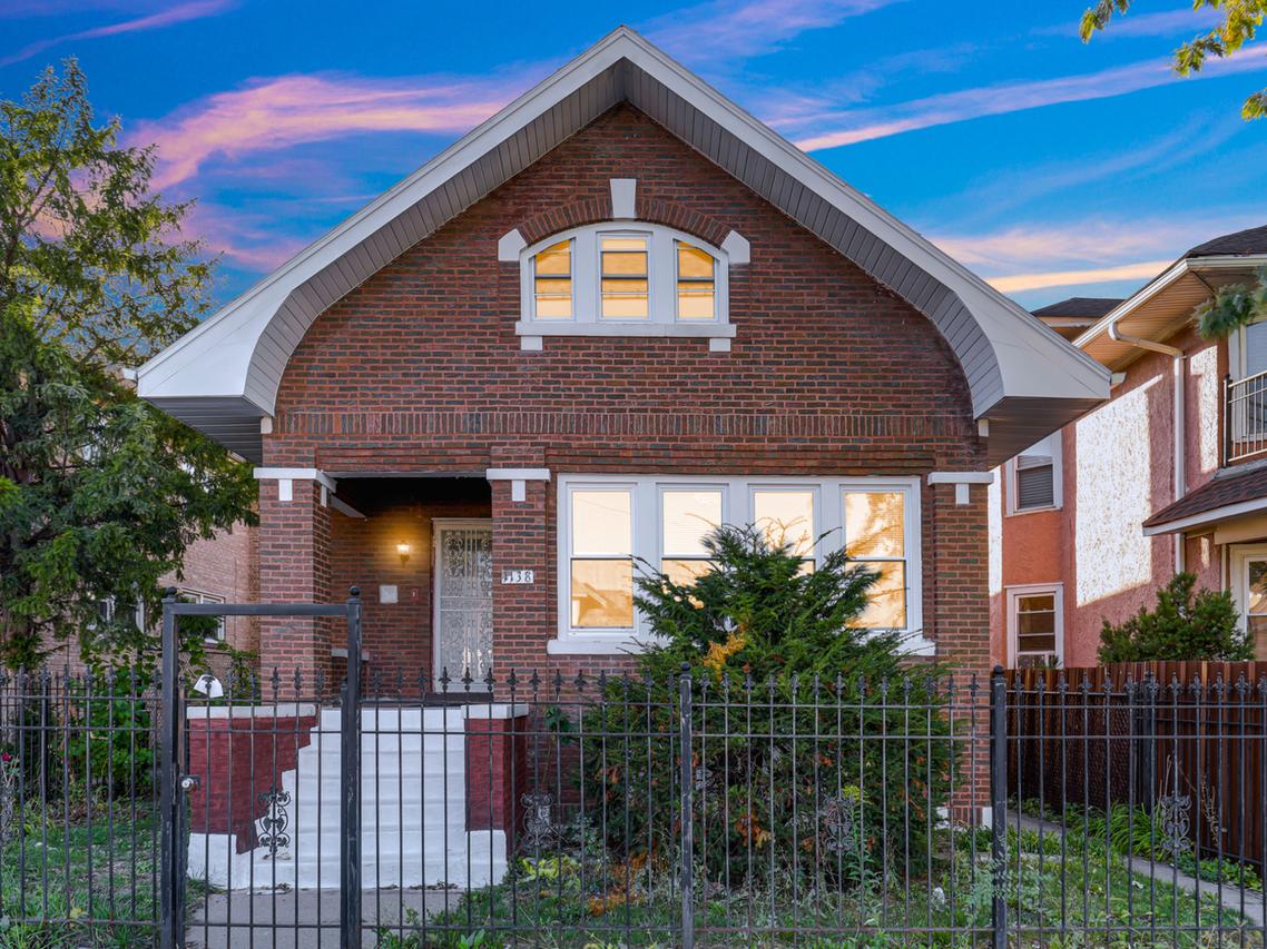 1138 N Central Ave., Chicago, IL 60651