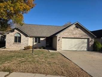 2304 22nd Ave., Sterling, IL 61081