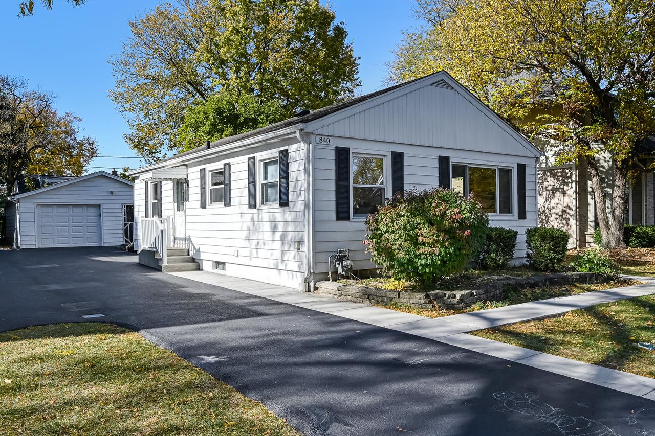 840 S Thurlow St., Hinsdale, IL 60521