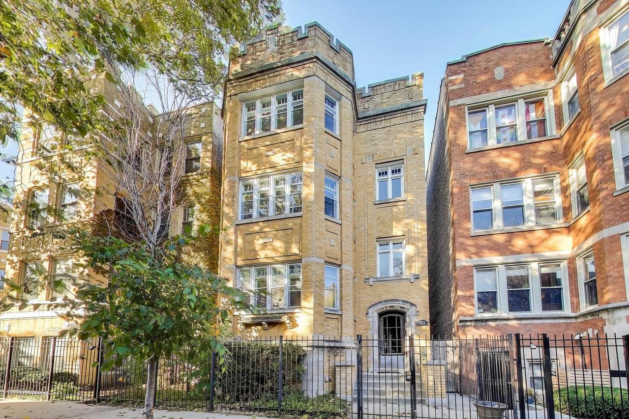 1628 W Columbia Ave. #3, Chicago, IL 60626