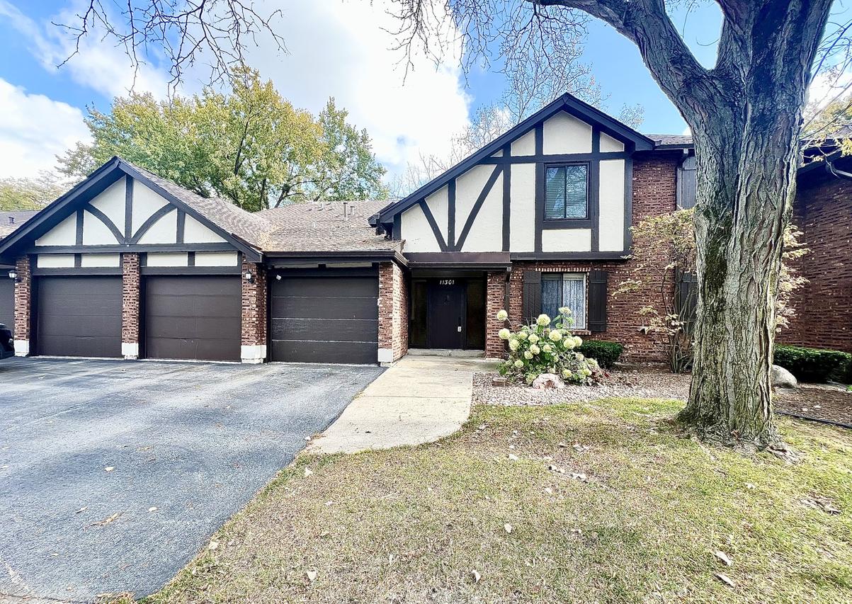 [Address Hidden by Seller], Palos Hills, IL 60465