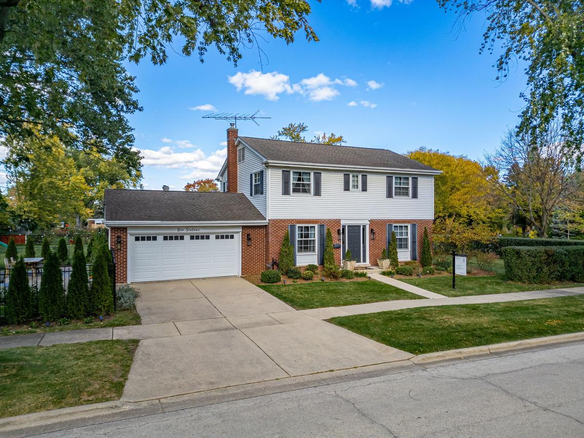 116 E Orchard St., Arlington Heights, IL 60005