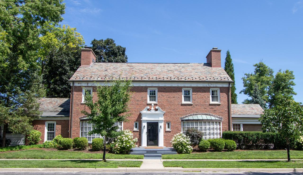 1402 Lathrop Ave., River Forest, IL 60305
