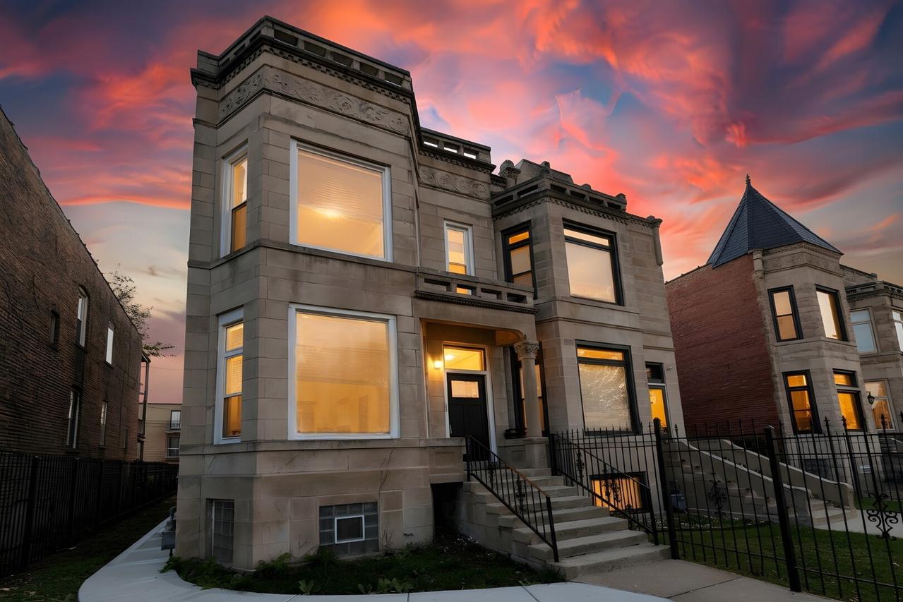 6450 S Greenwood Ave., Chicago, IL 60637