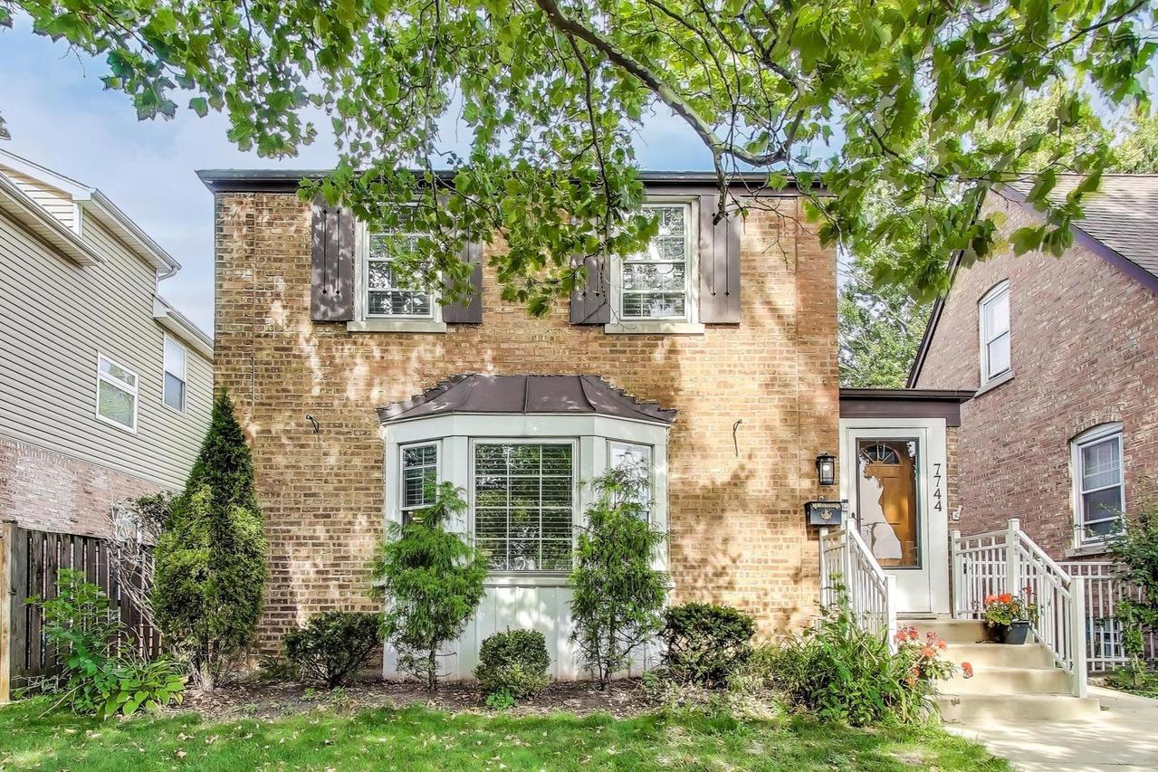 7744 W Thorndale Ave., Chicago, IL 60631