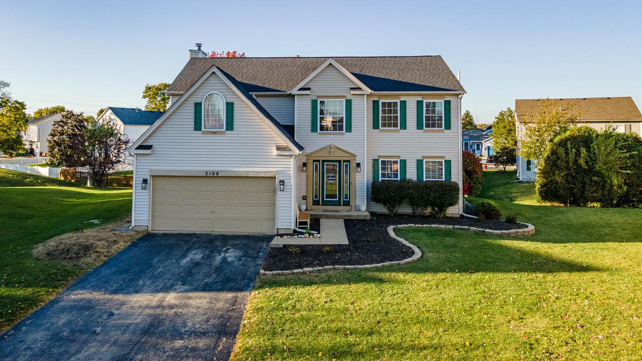 2108 Brookshire Estates Ct., Plainfield, IL 60586