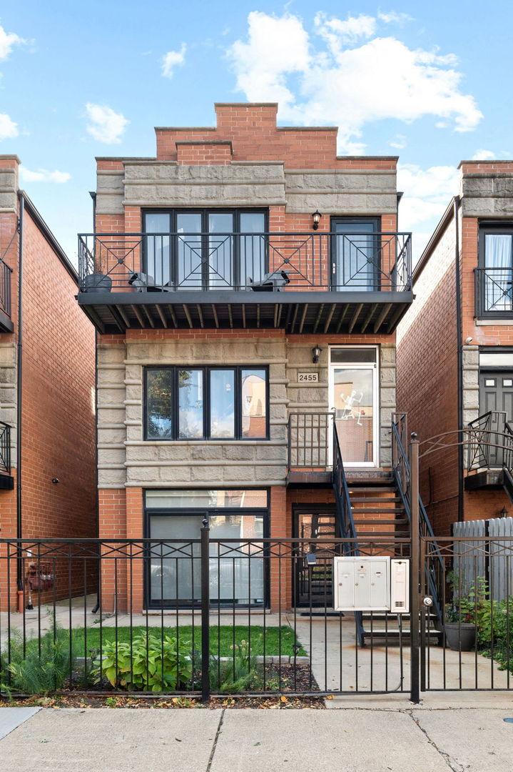 2455 W Arthington St. #3, Chicago, IL 60612
