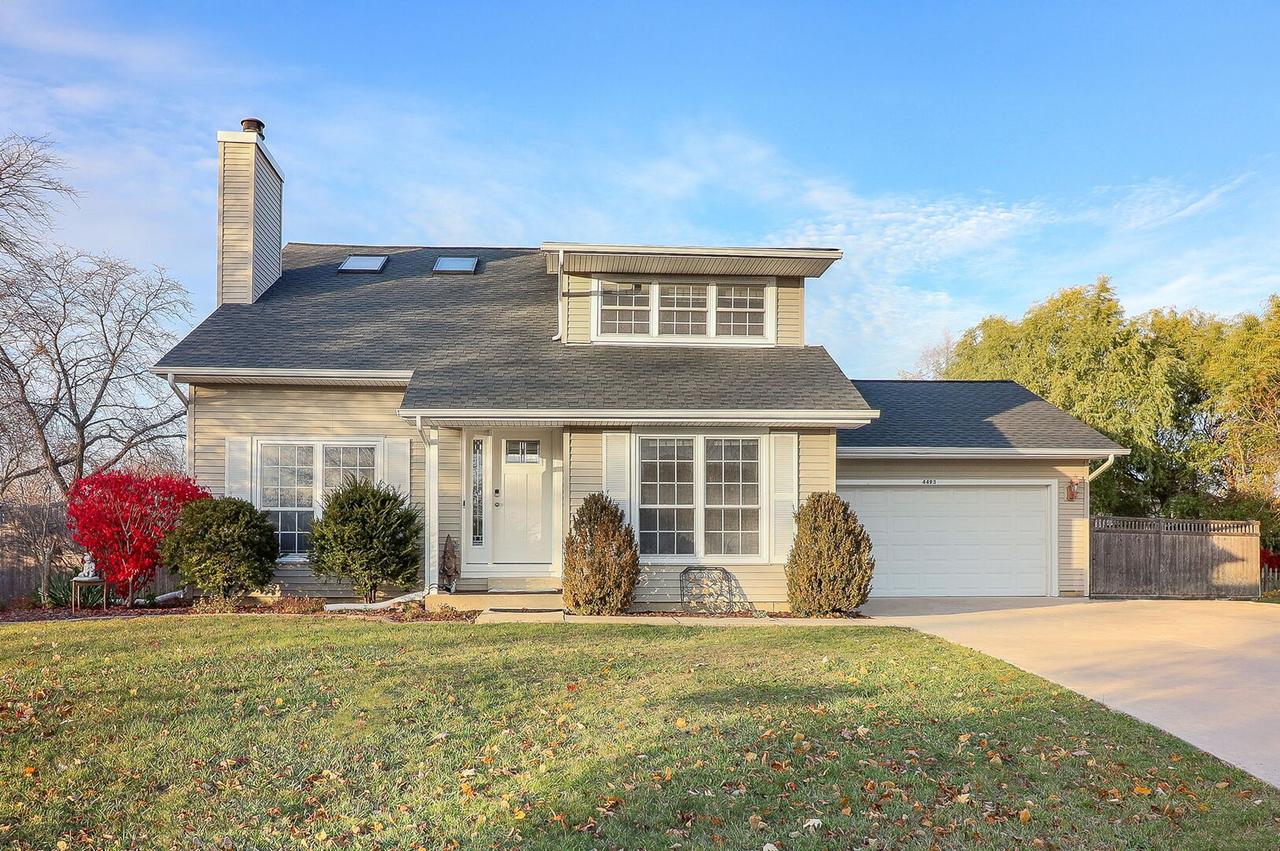 4493 Capstan Dr., Hoffman Estates, IL 60192