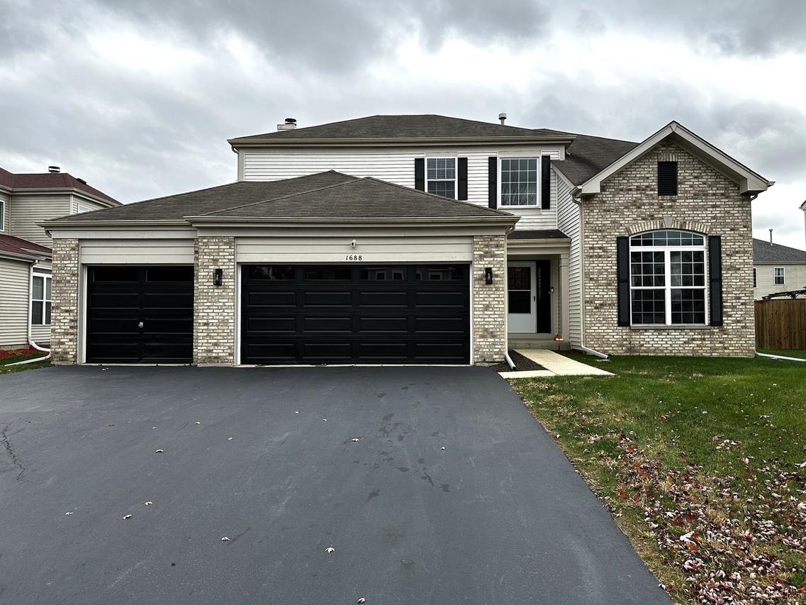 1688 Trails End Ln., Bolingbrook, IL 60490